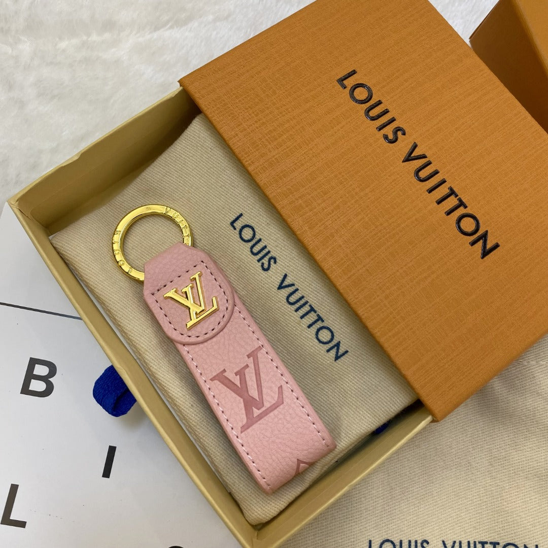 Signature Charm by Gucci