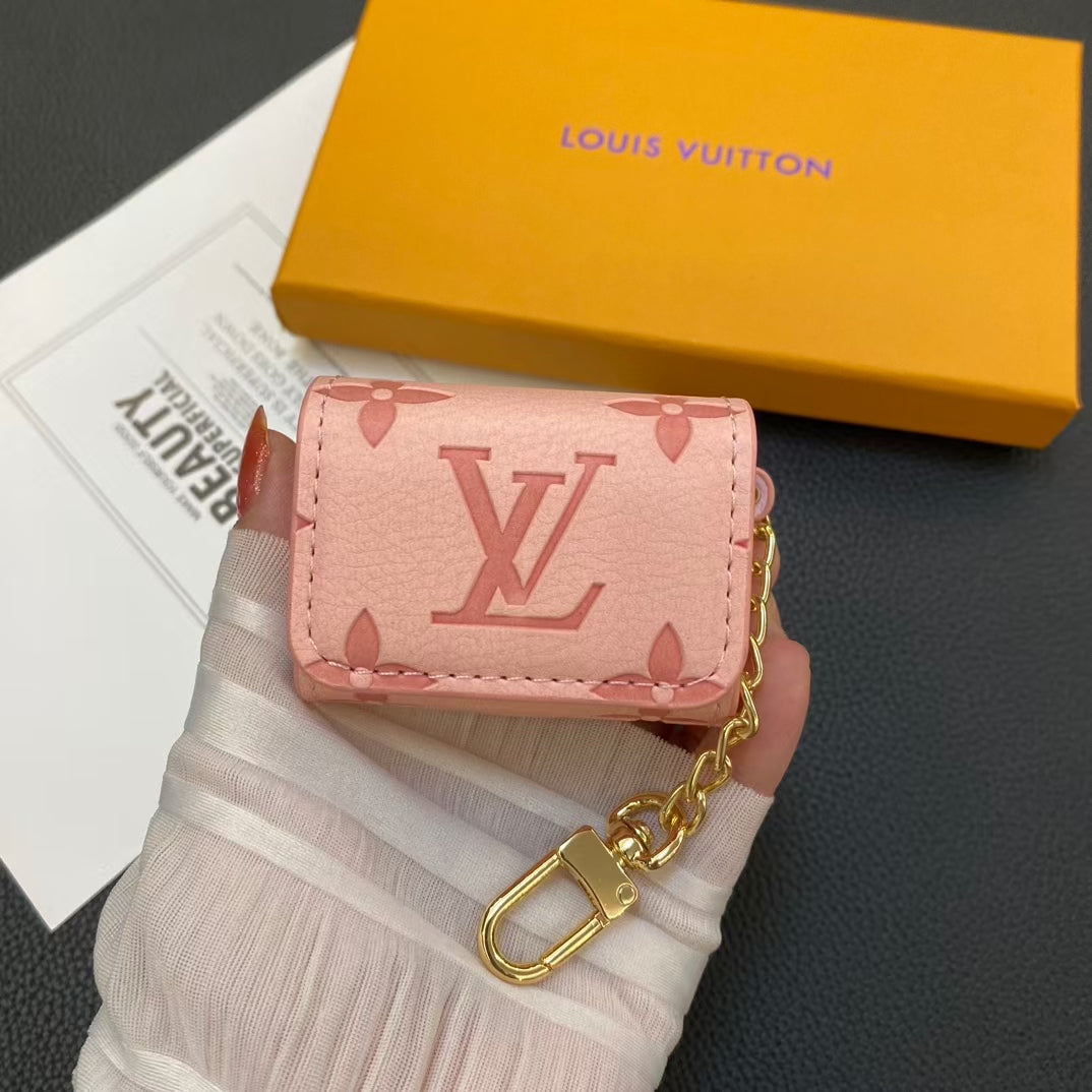 Monogram Chic Louis Vuitton Everyday Luxe Vibe