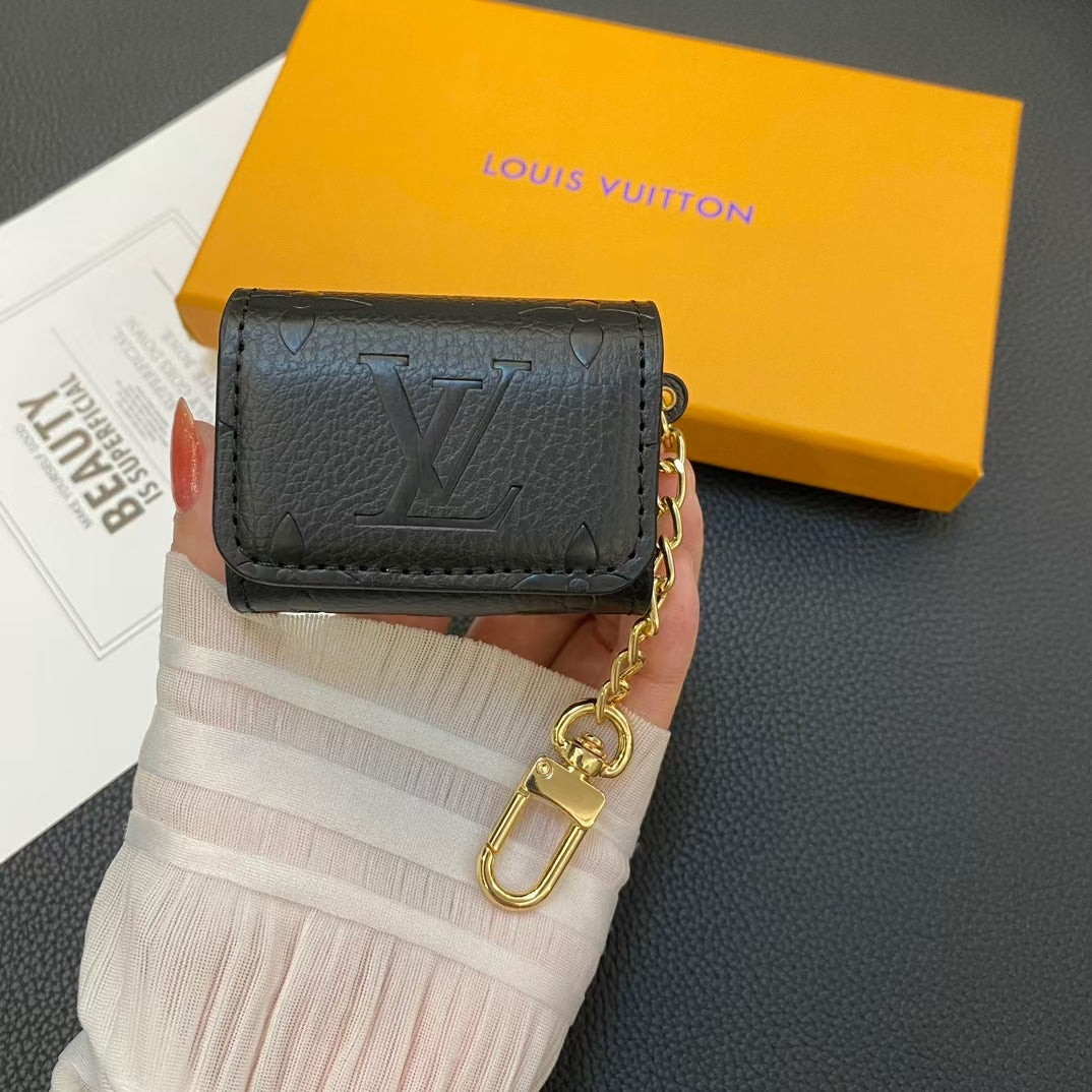 Monogram Chic Louis Vuitton Everyday Luxe Vibe