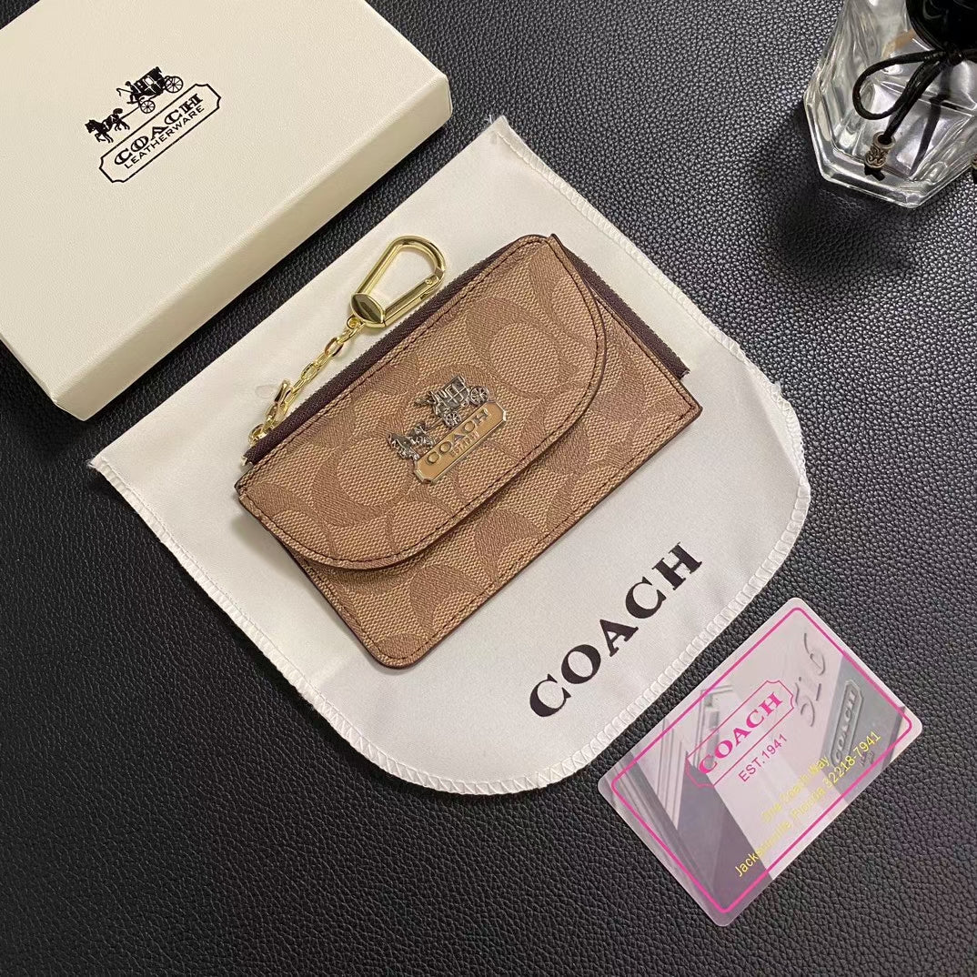 Coach Classic Slim Card Holder