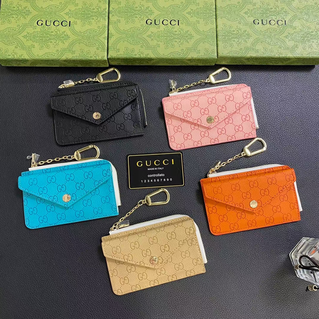Gucci Signature Slim Card Holder