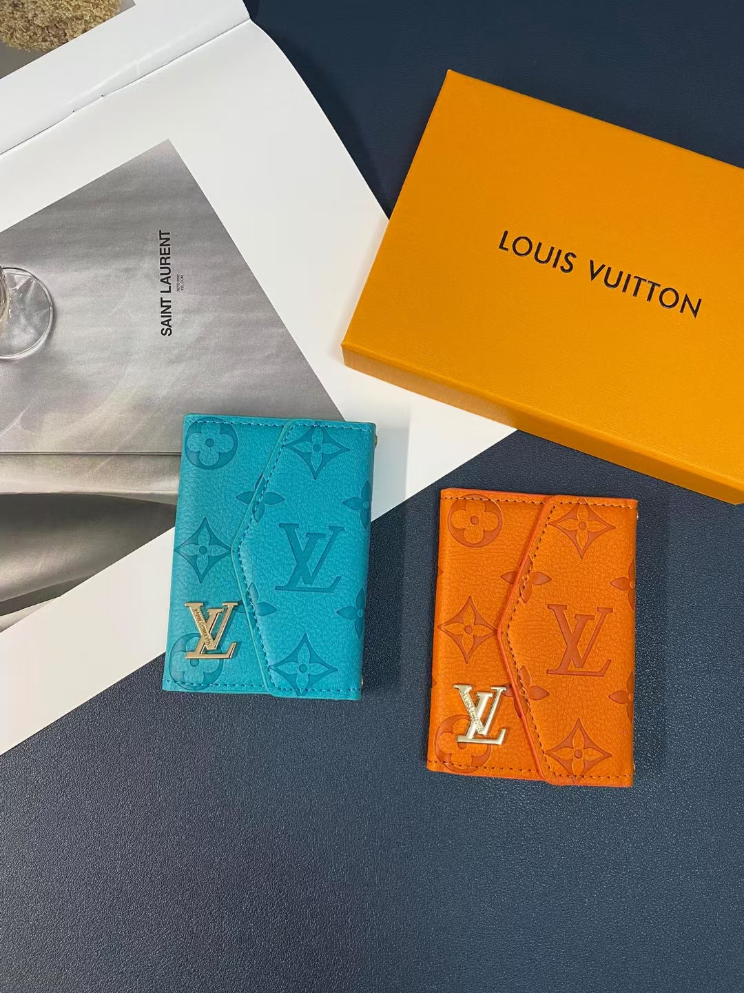 Louis Vuitton Essentials Compact Card Holder