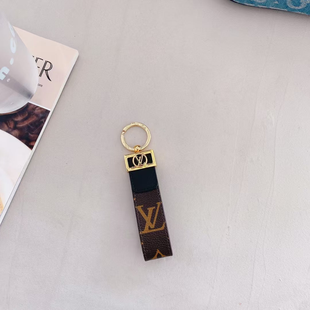 Iconic Twist LV Key Holder