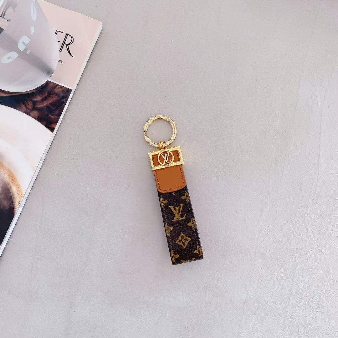 Iconic Twist LV Key Holder