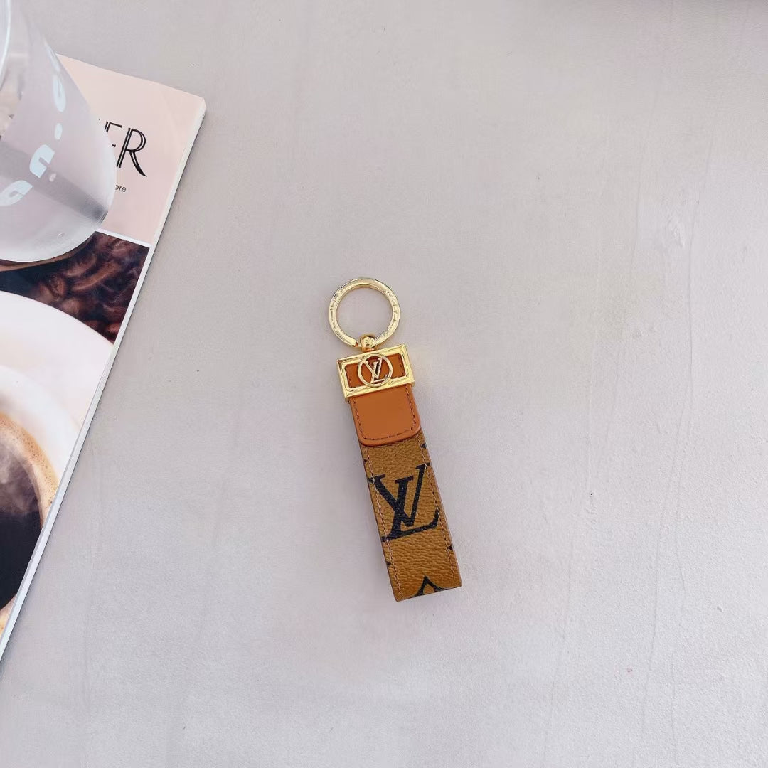 Iconic Twist LV Key Holder