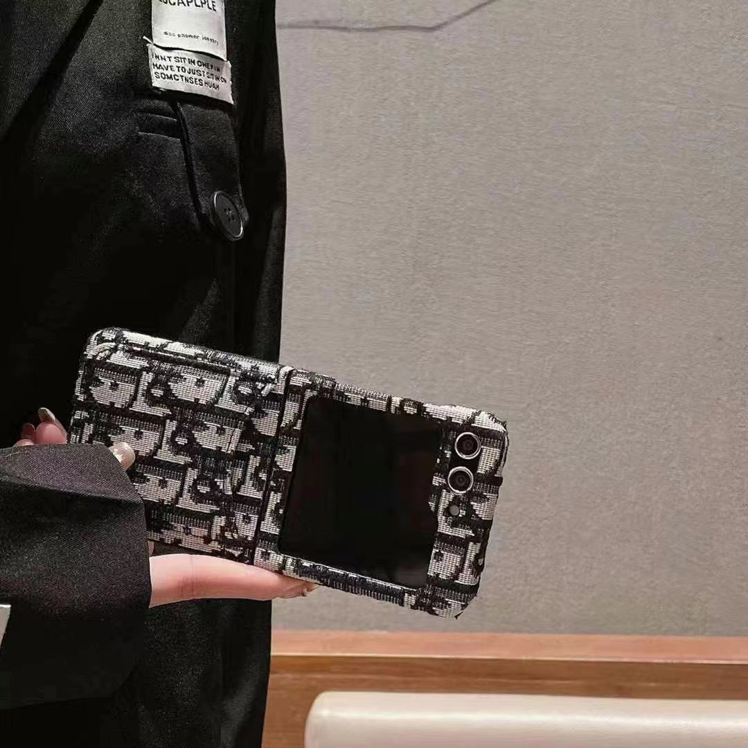 Dior Elegance Flip Case – Samsung Z Series