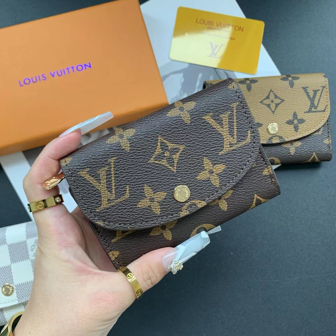 Minimalist LV Pocket Case