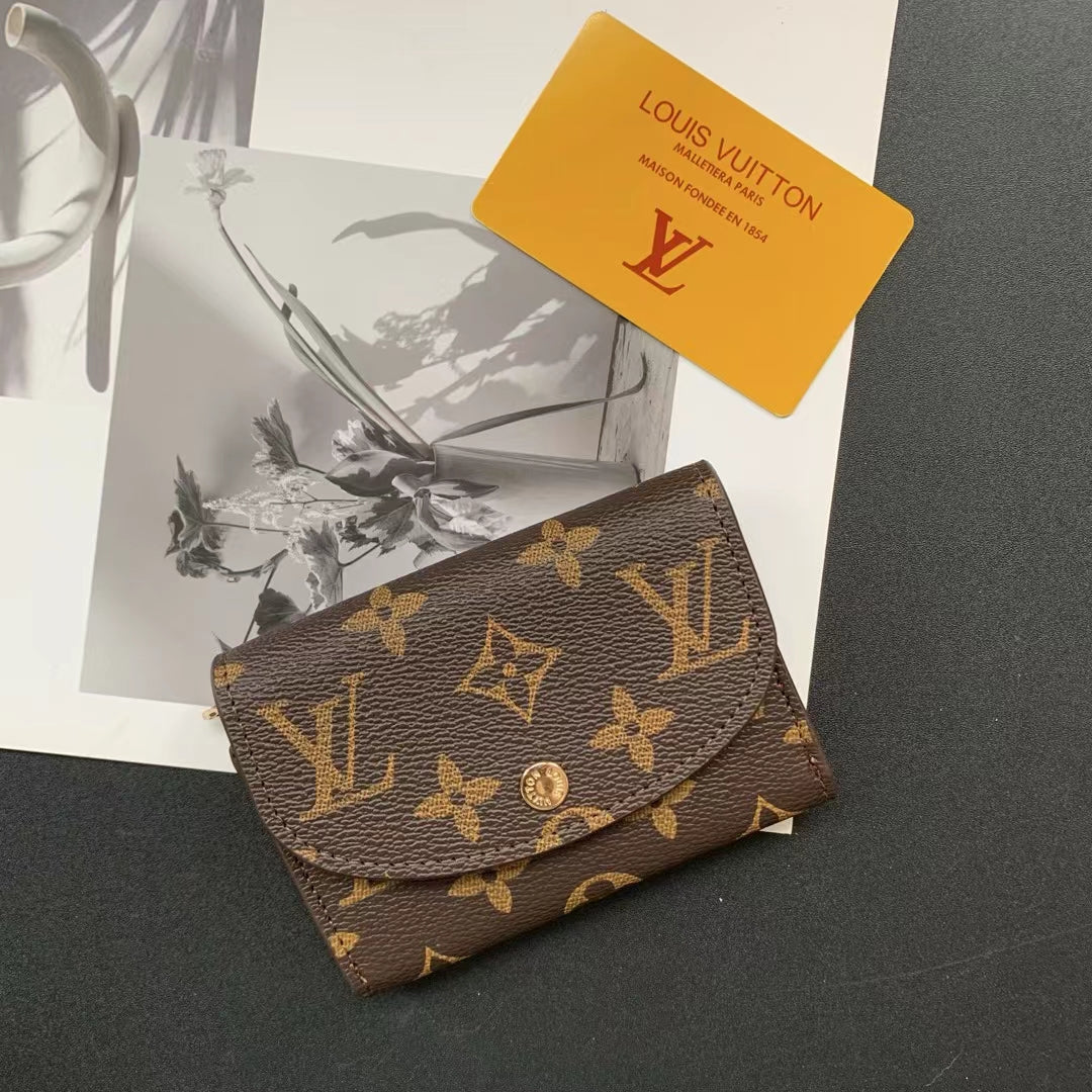 Minimalist LV Pocket Case