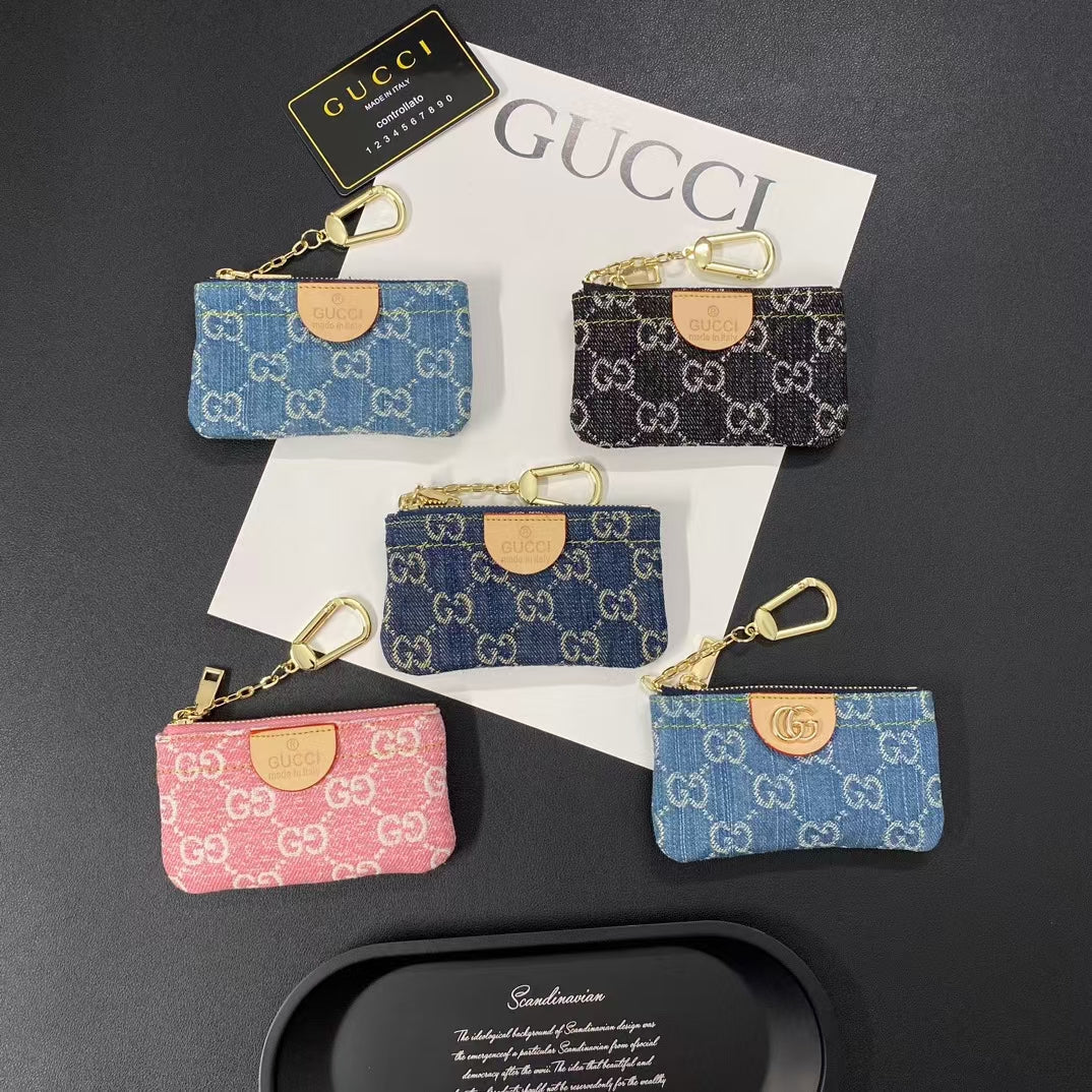 Gucci Monogram Essentials Card Case