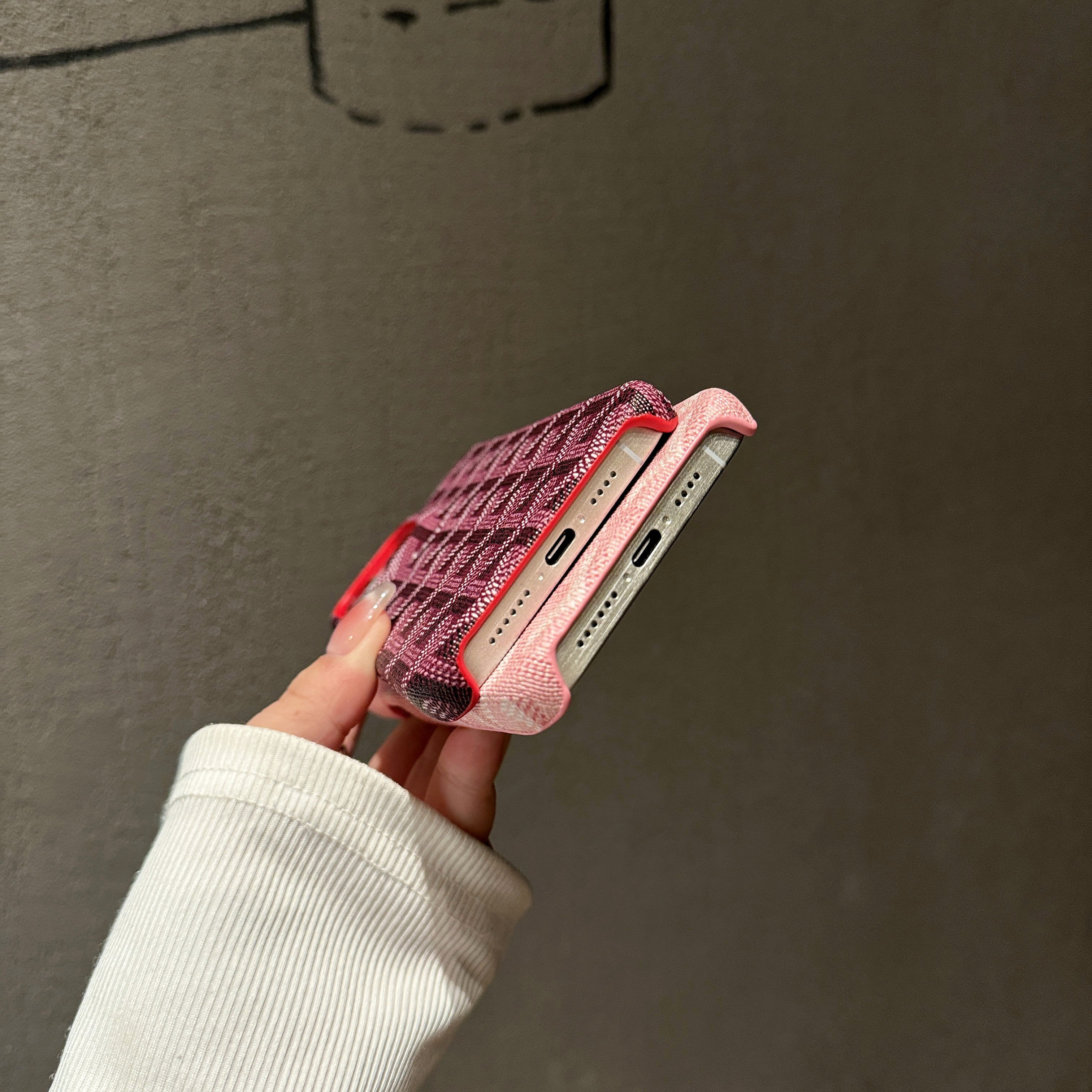 Goyard Graphic Slim Case