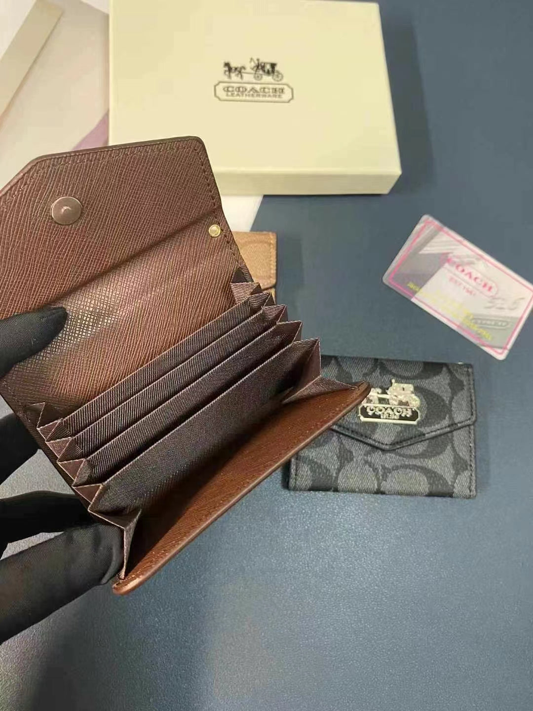 SleekFit Coach Card Case