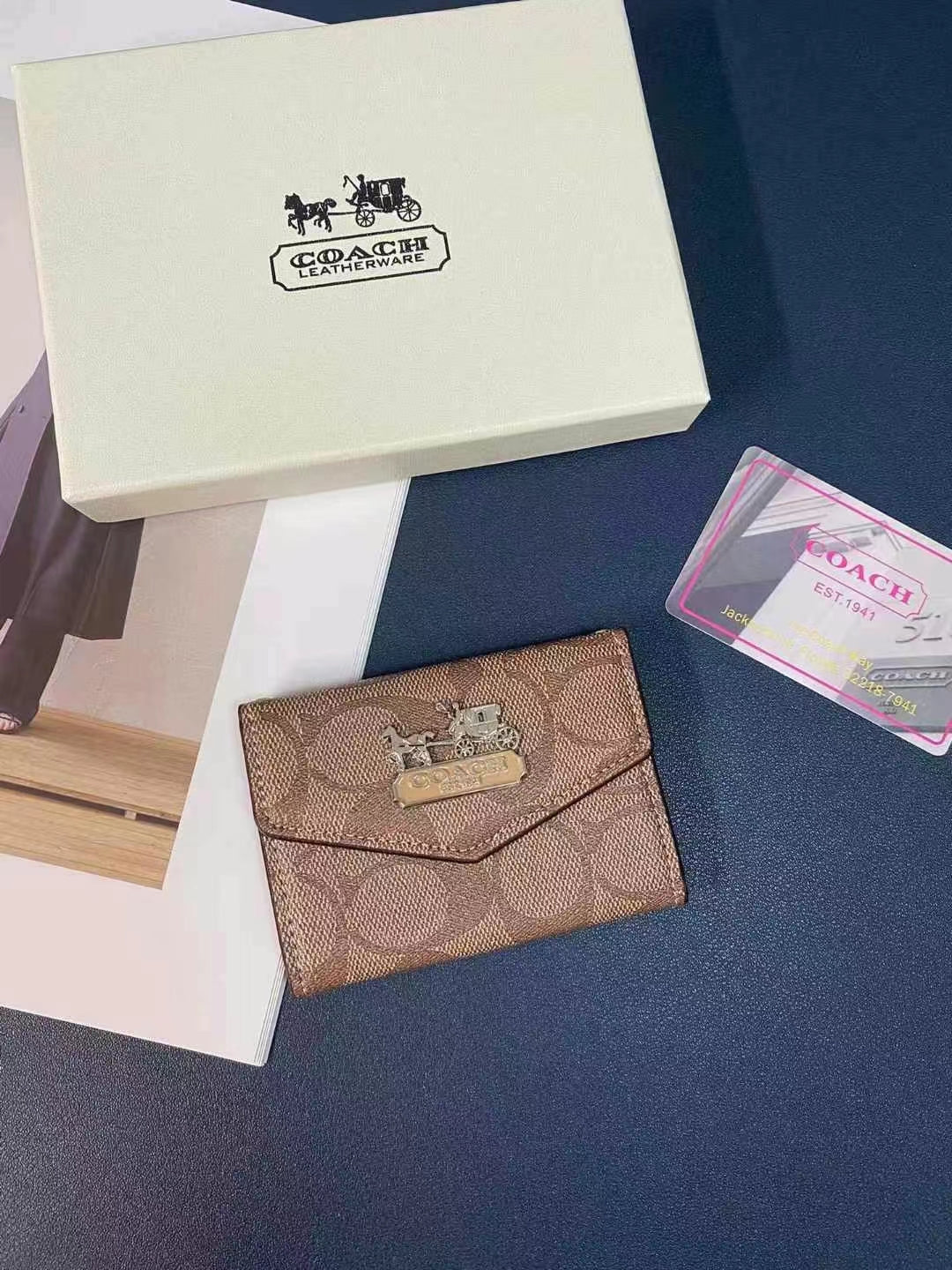 SleekFit Coach Card Case