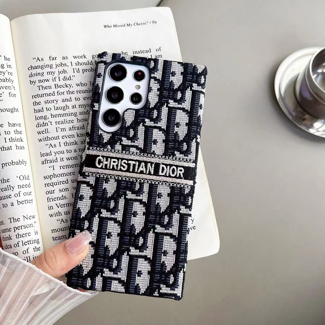 Dior Monogram Edition