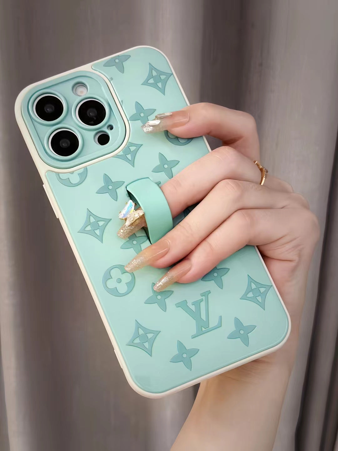 Signature Touch LV Case with Grip