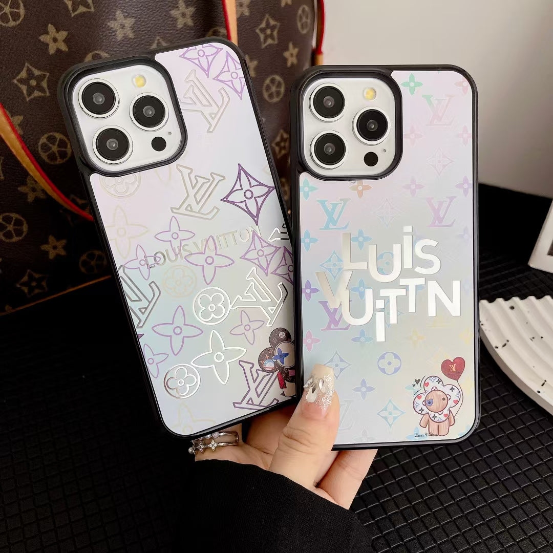 LV Chic Essentials Case