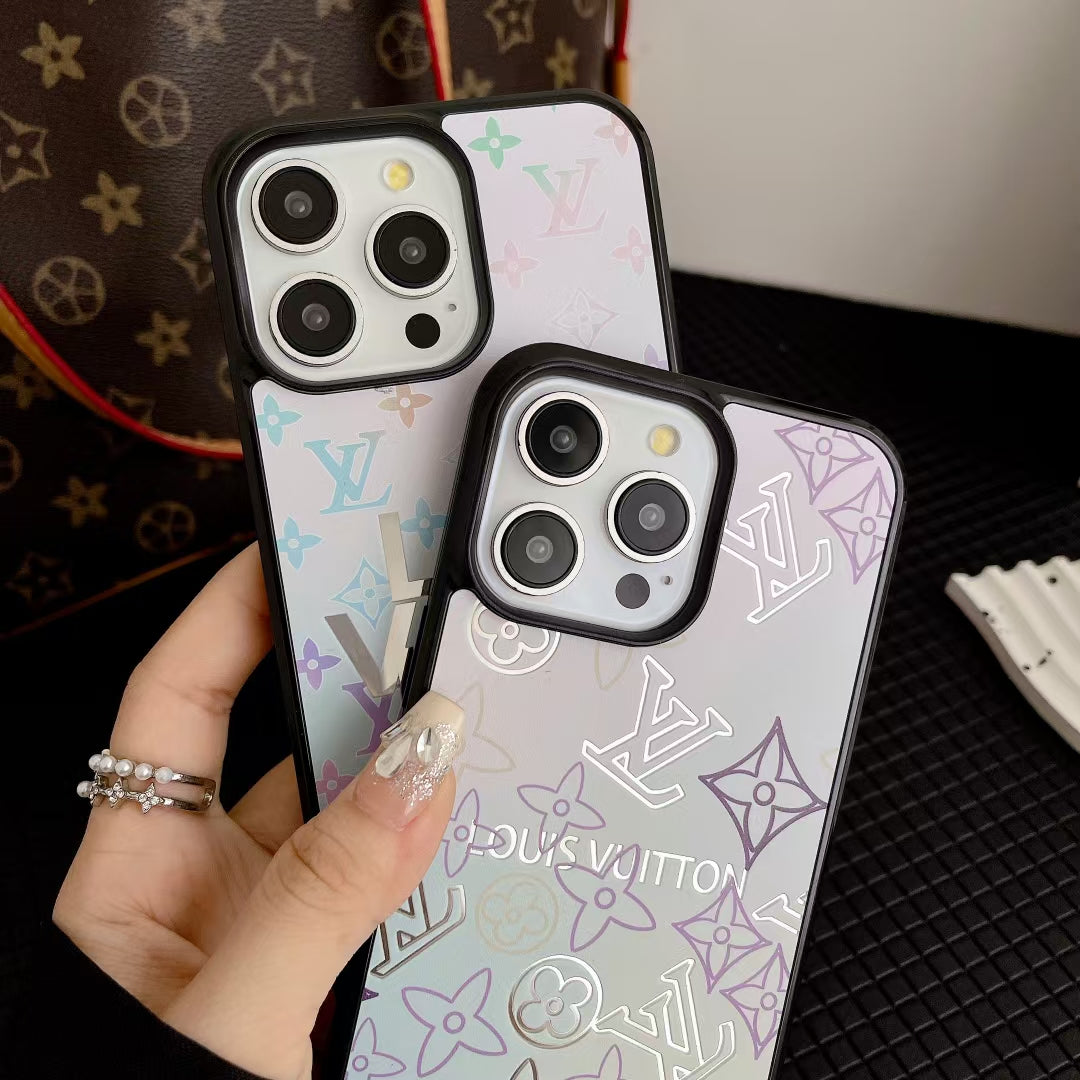 LV Chic Essentials Case