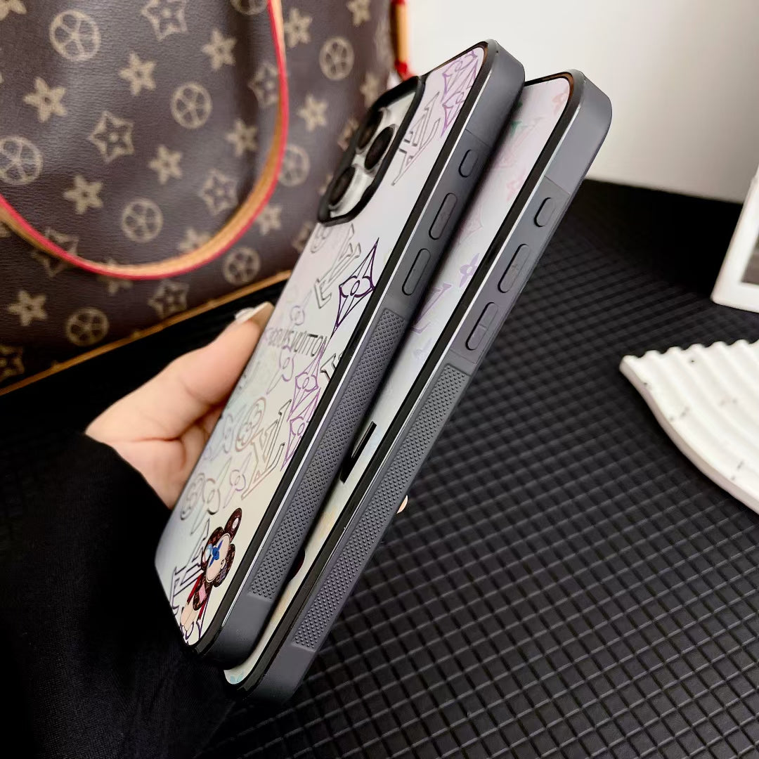 LV Chic Essentials Case