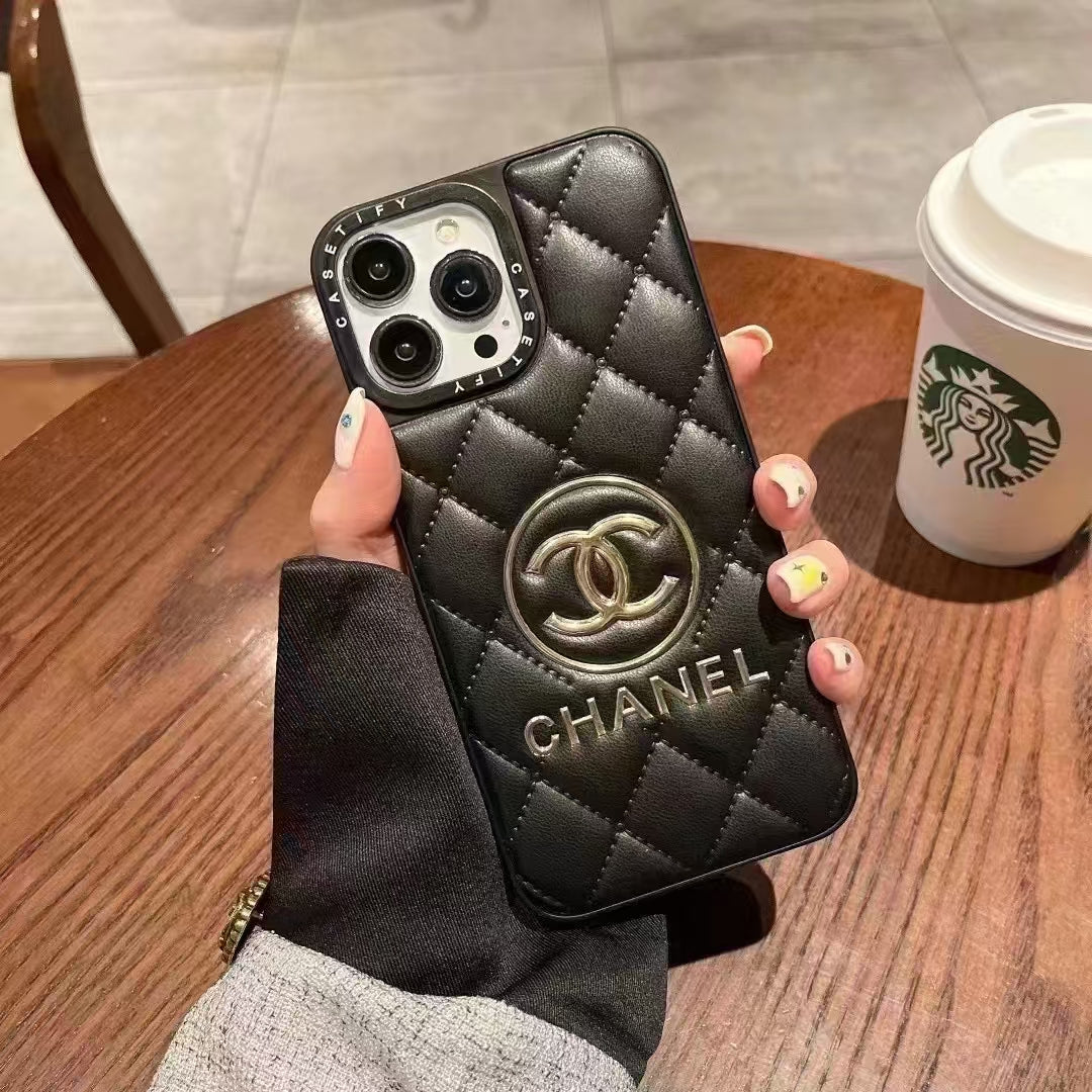 Classic Chanel Look Case