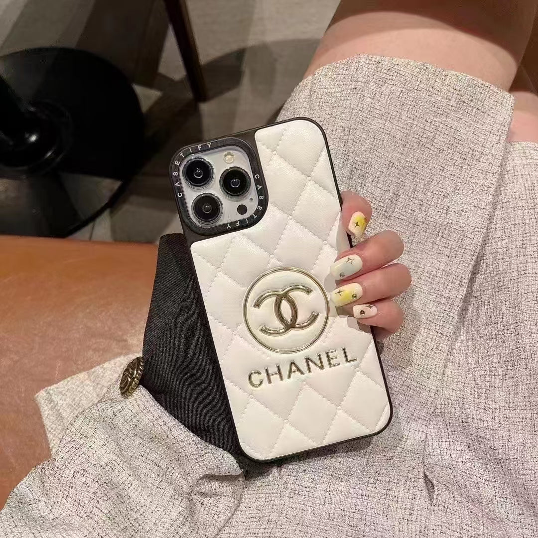 Classic Chanel Look Case