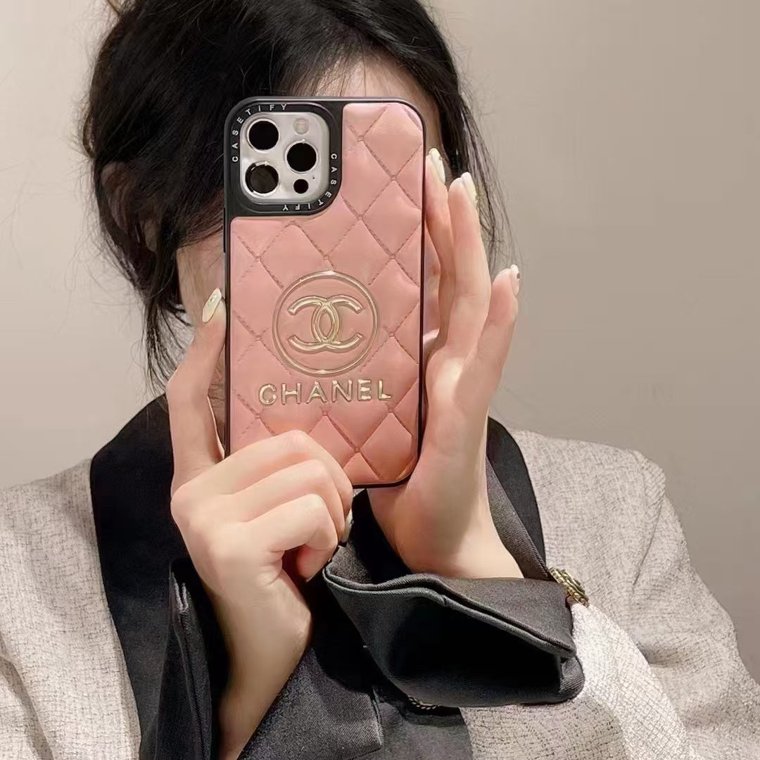 Classic Chanel Look Case