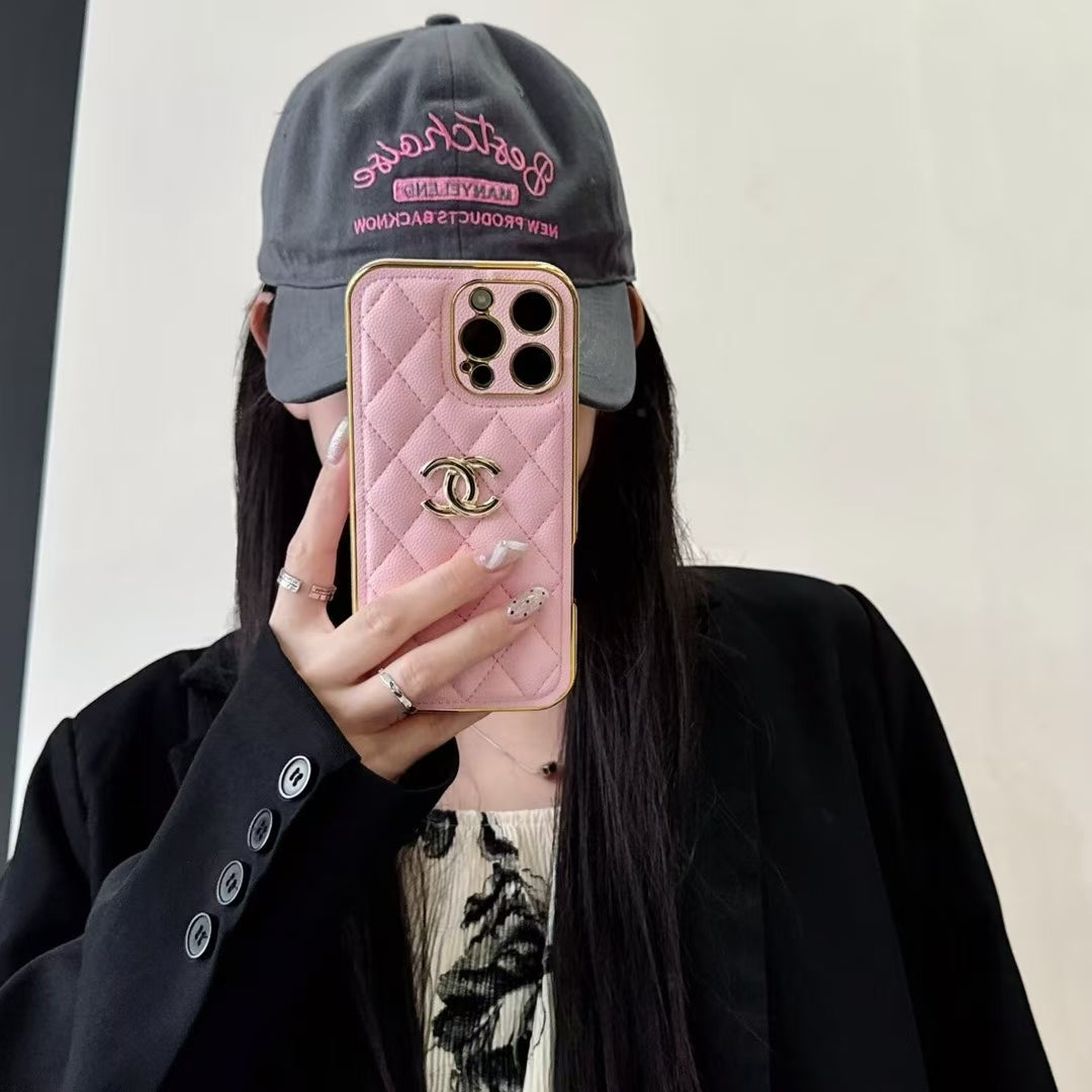 Chanel Essence: Timeless Touch Case
