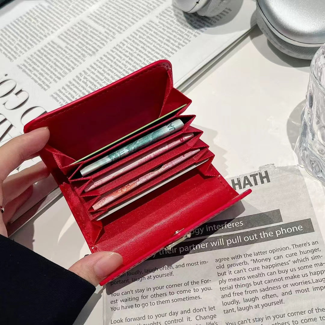 LuxeLine Compact Essentials Case LV