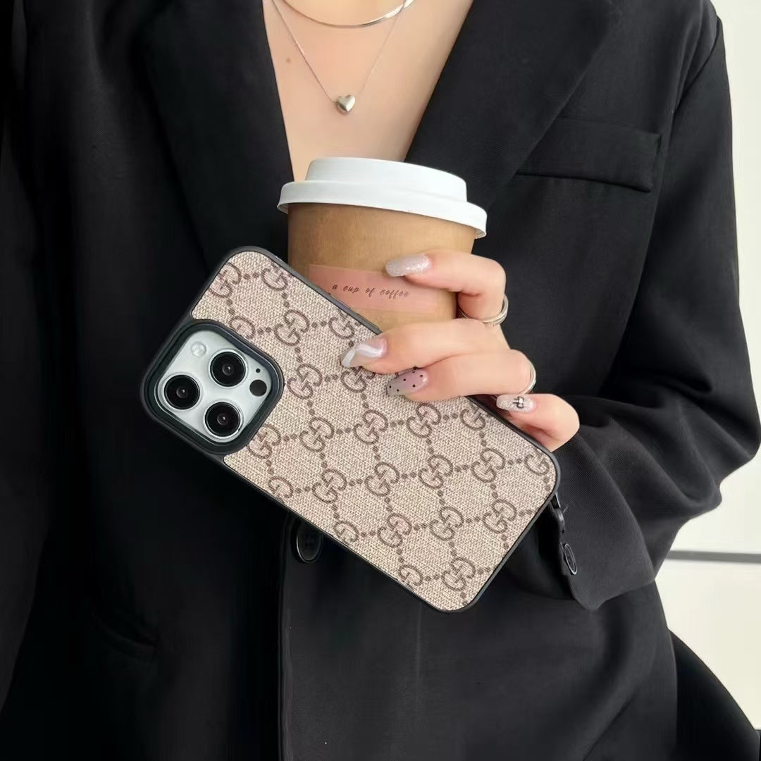 LV Signature SoftGuard Case
