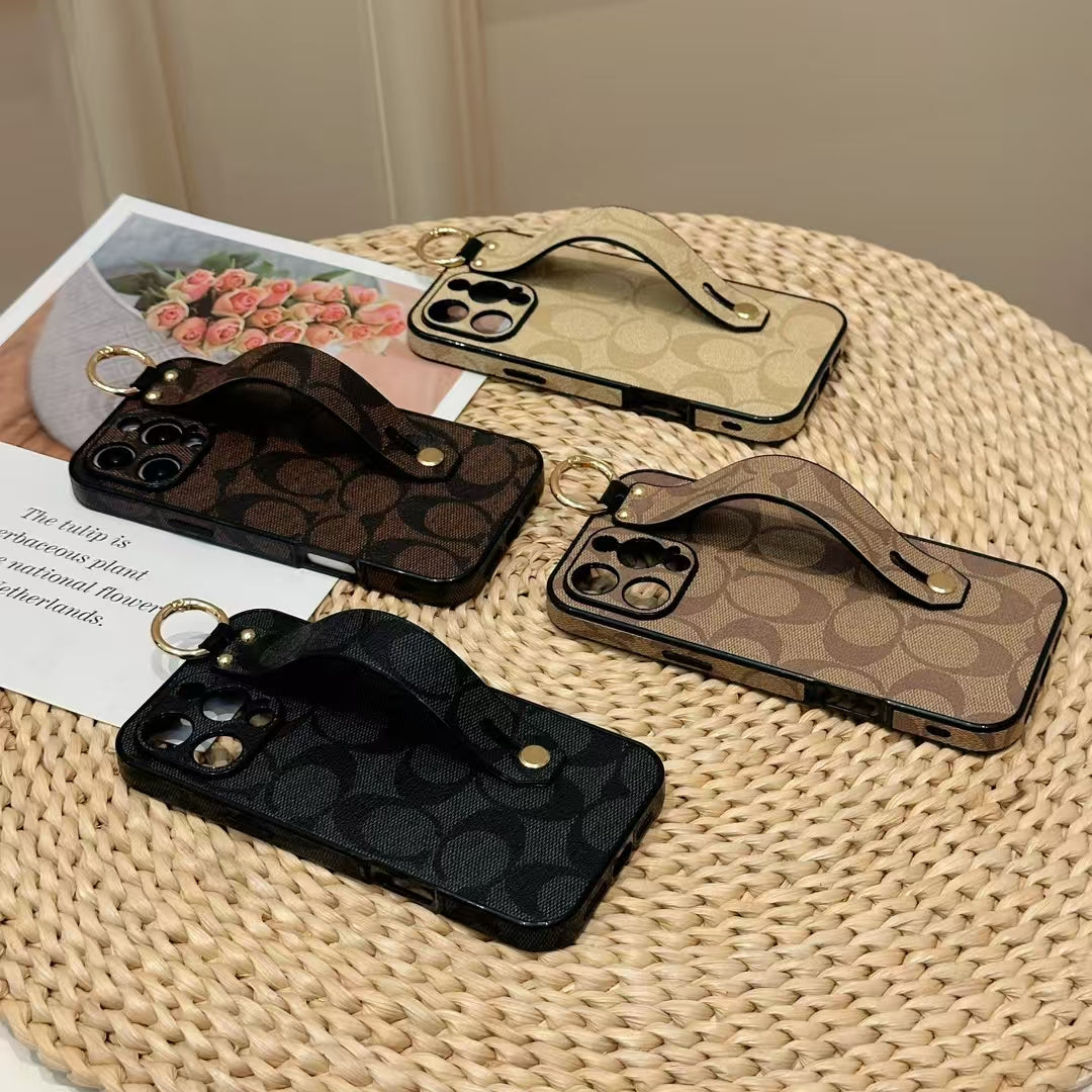 Coach Modern Essentials Sleek Grip Case