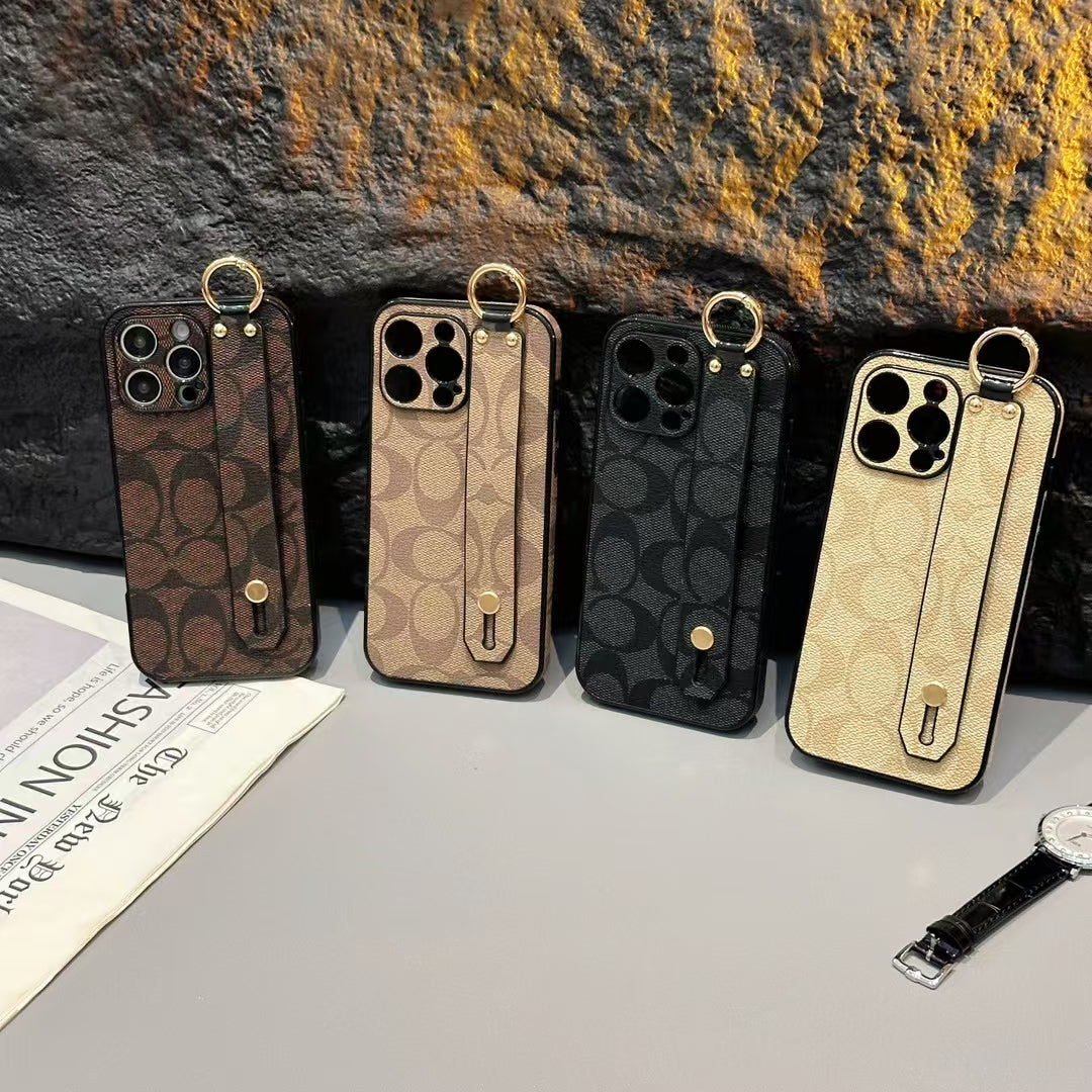 Coach Modern Essentials Sleek Grip Case