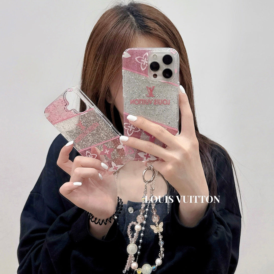 Louis Vuitton EasyGrip Cover Signature Style, Secure Hold