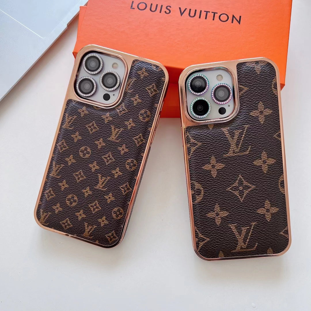 Louis Vuitton Signature Leather Back Case