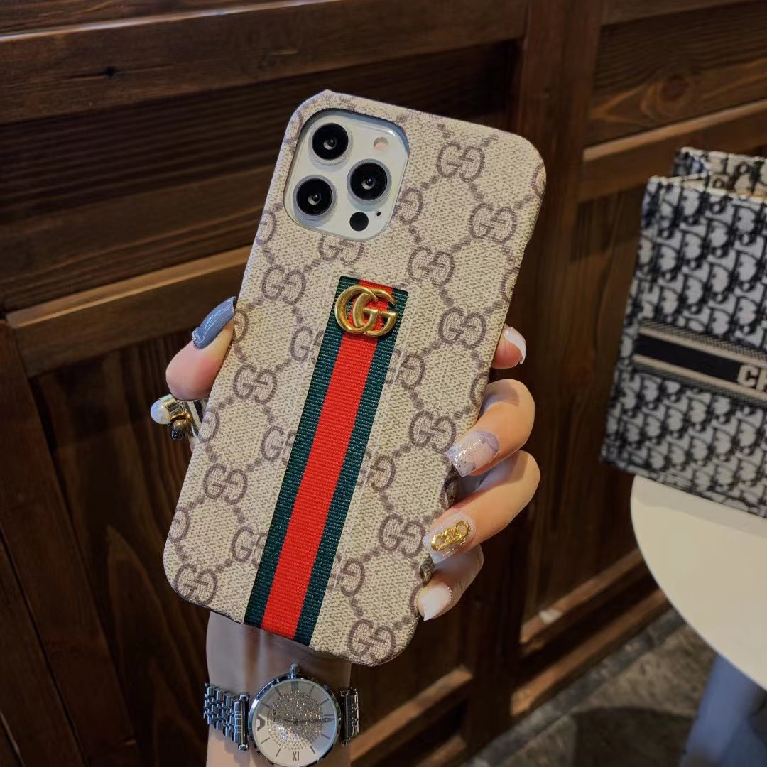 Gucci Monogram Minimal Case