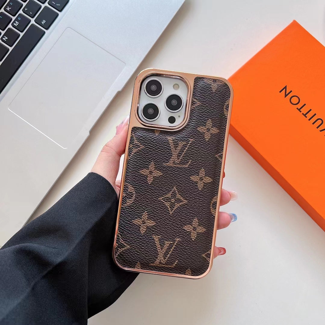 Louis Vuitton Signature Leather Back Case