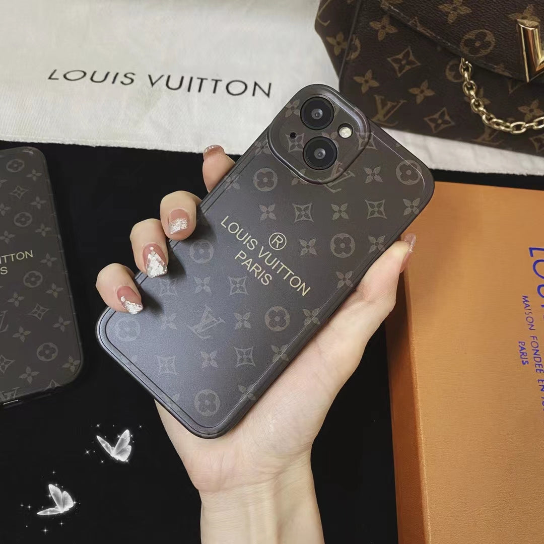 Louis Vuitton Monogram Classic Slim Case