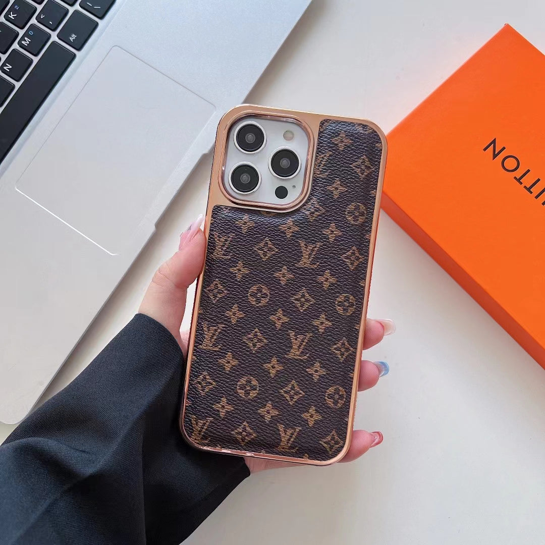 Louis Vuitton Signature Leather Back Case