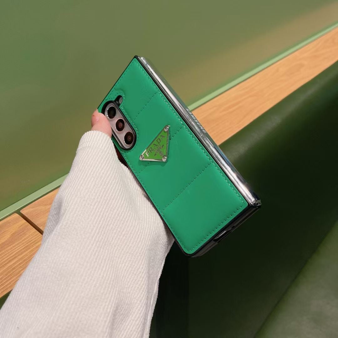 Prada Classic Easy Use Case