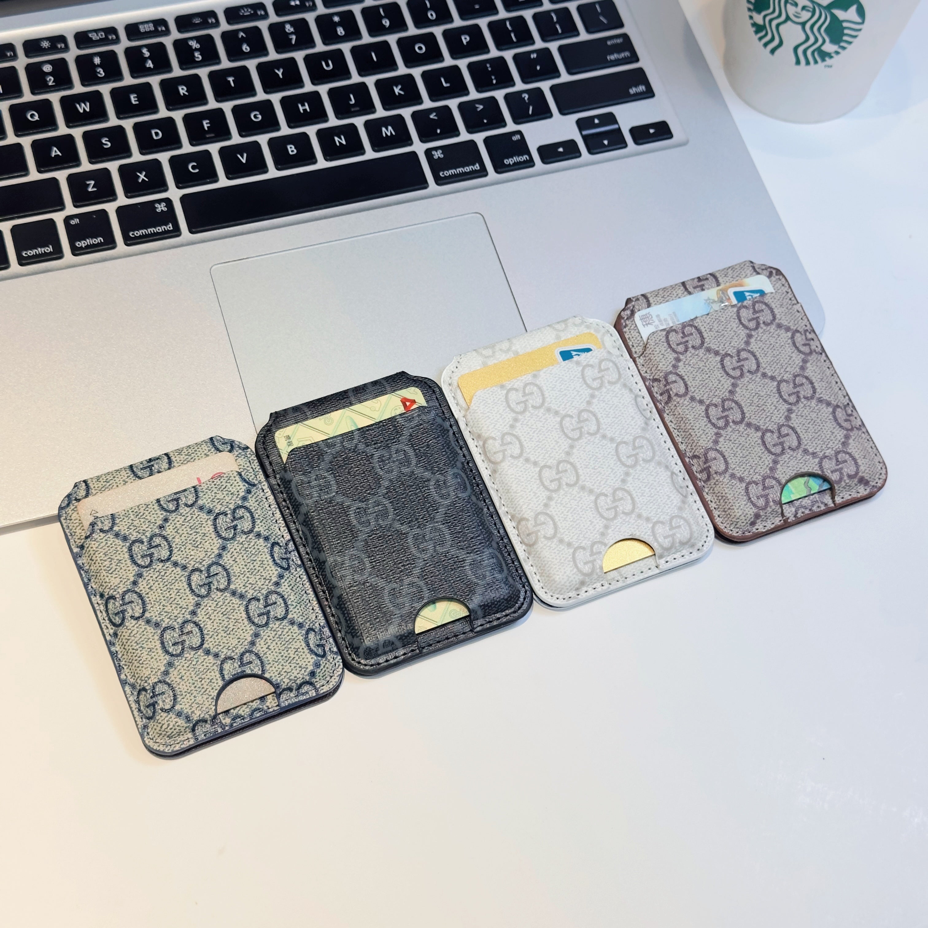 Gucci Luxe Monogram Wallet Card Case