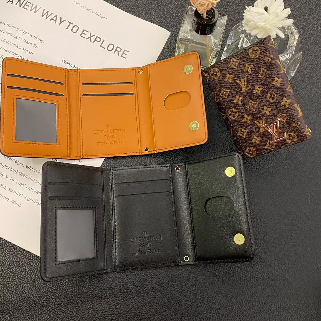 Louis Vuitton Signature Slim Card Vault