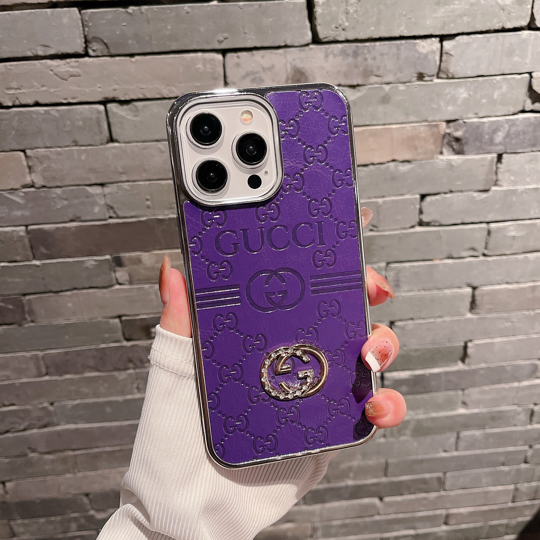 Sleek LV Everyday Case