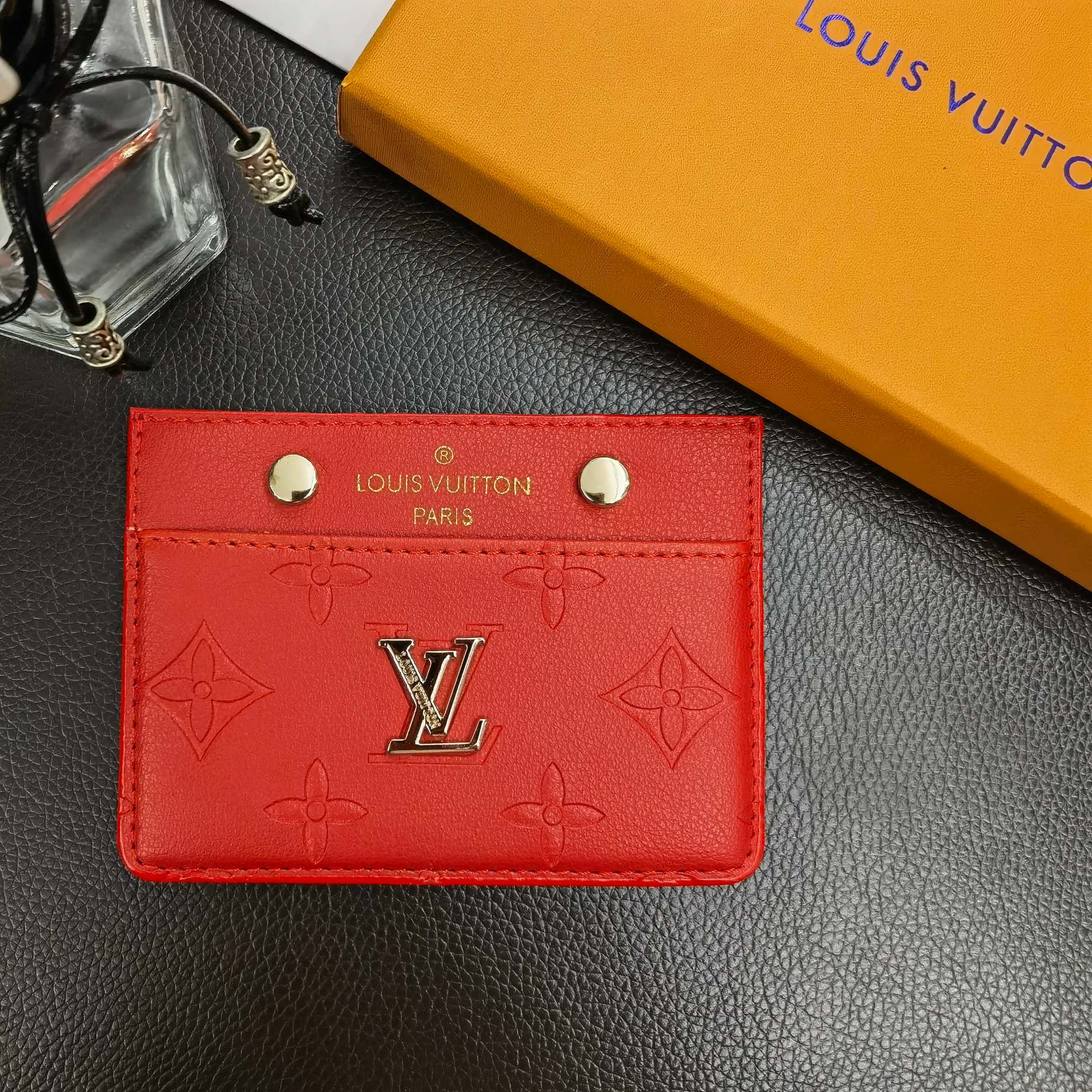 Timeless Touch Slim Card Case Louis Vuitton