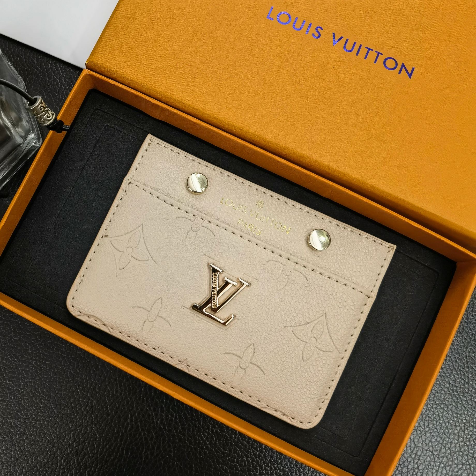 Timeless Touch Slim Card Case Louis Vuitton
