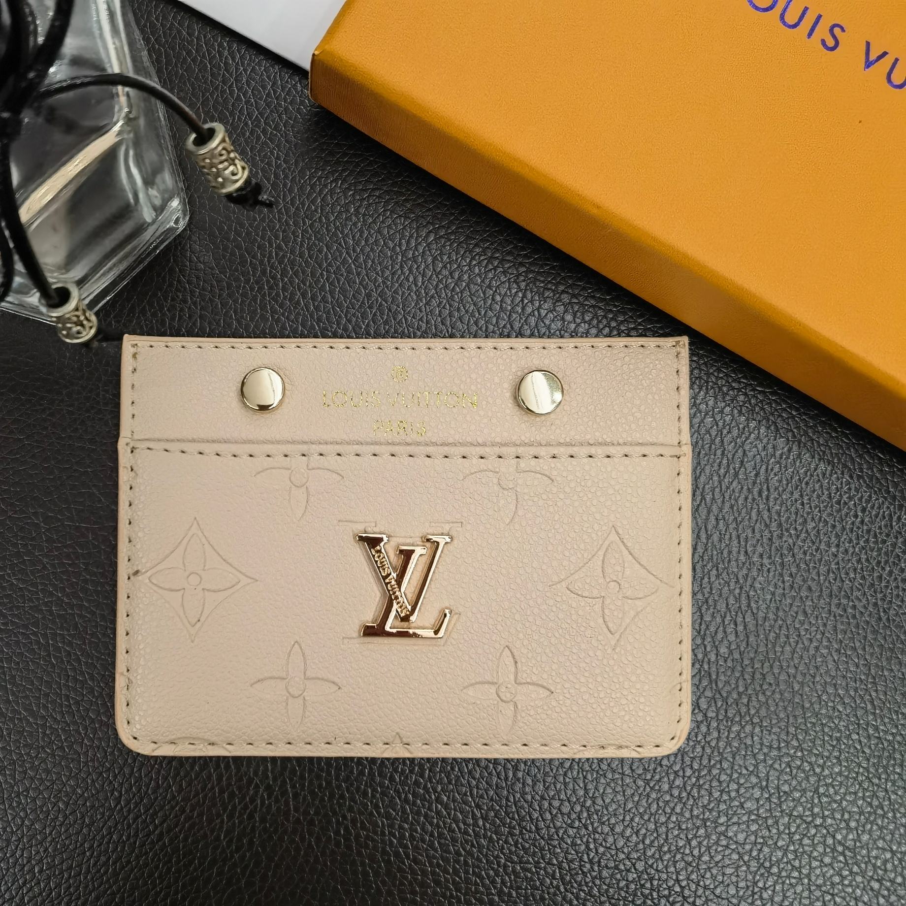 Timeless Touch Slim Card Case Louis Vuitton