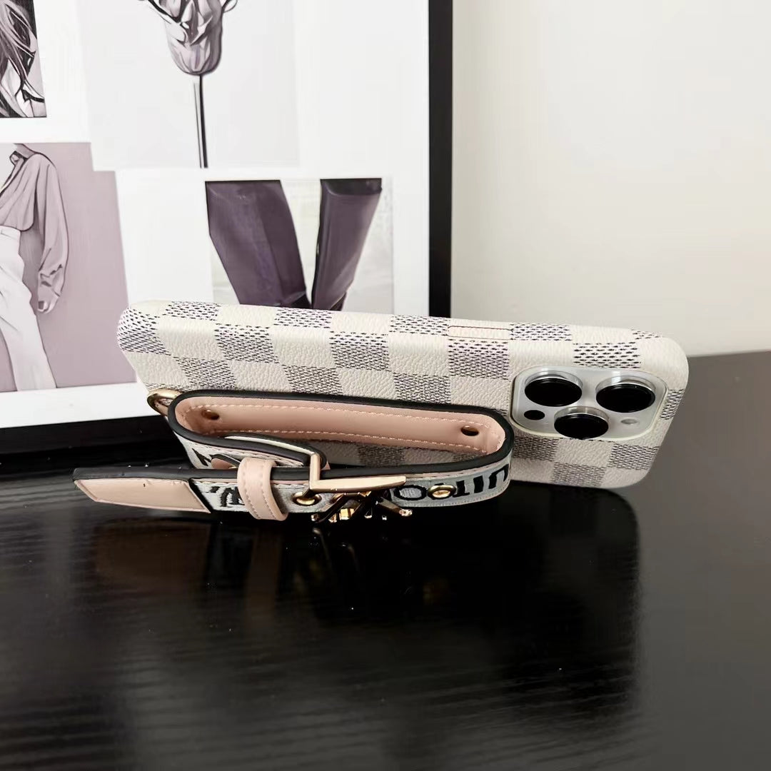 Elite Touch: LV Patterned Everyday Case
