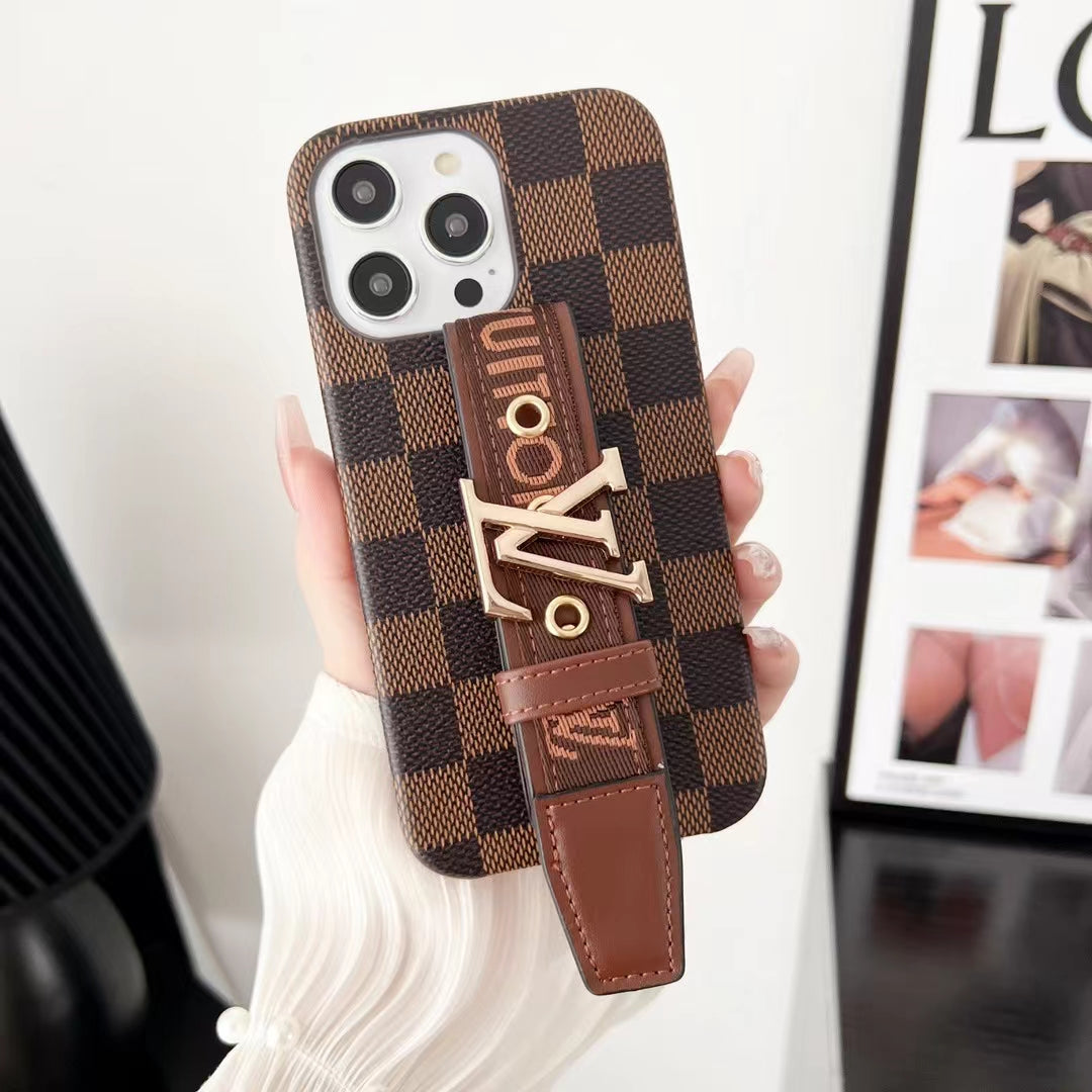Elite Touch: LV Patterned Everyday Case