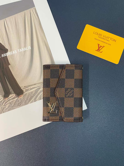 LV SleekStash Card Keeper