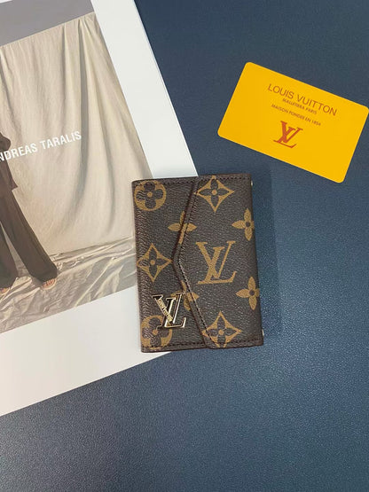 LV SleekStash Card Keeper