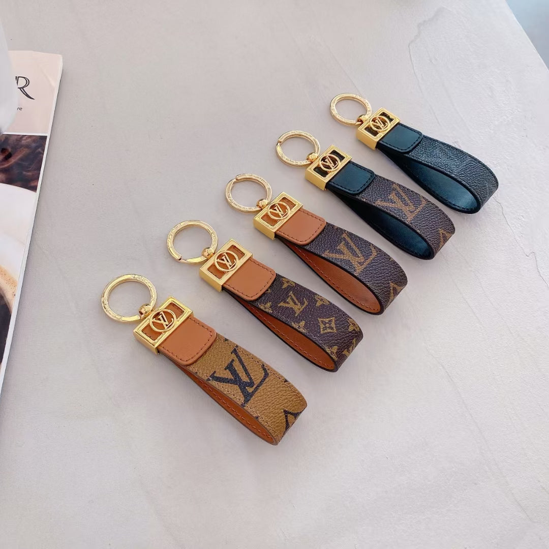 Iconic Twist LV Key Holder