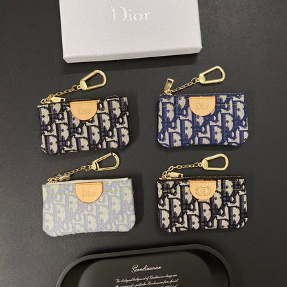 Louis Vuitton Essentials Card Case Luxury