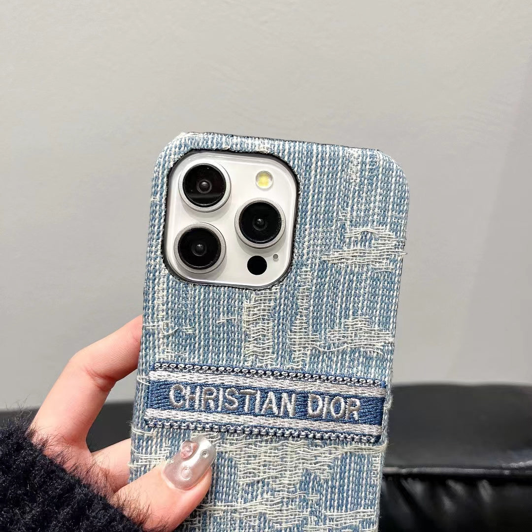 Christian Dior Épure Elegant Minimalist Case