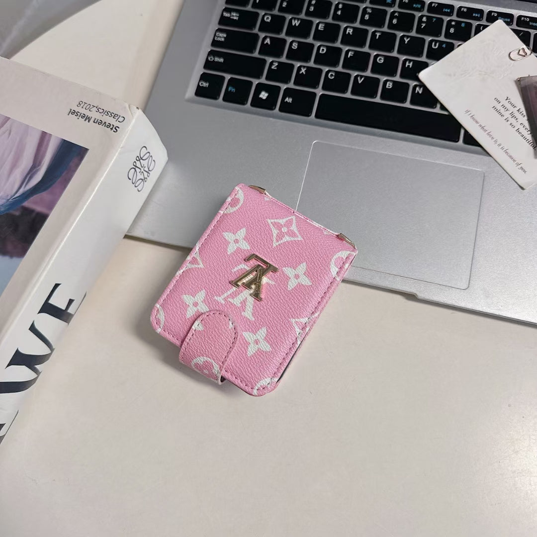 ChicFold: Signature Samsung Gucci/Louis Vuitton Z Flip Cover